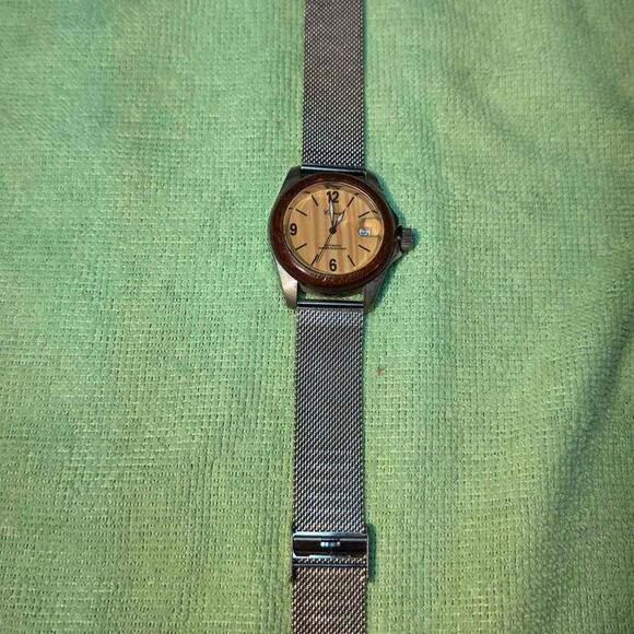 1990's Never Worn Canix (Lanix) Wood Grain Automatic Mechanical Glow Hands - Picture 4 of 7